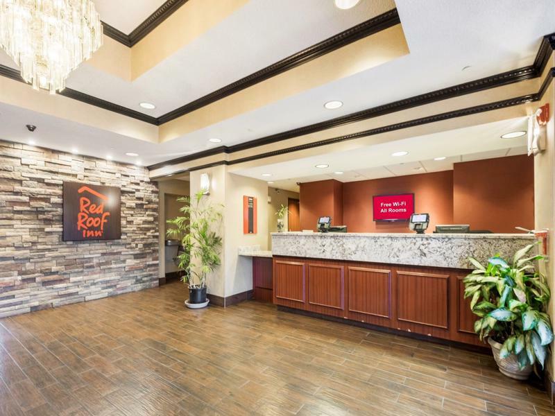 Red Roof Inn & Suites Dover Downtown Экстерьер фото
